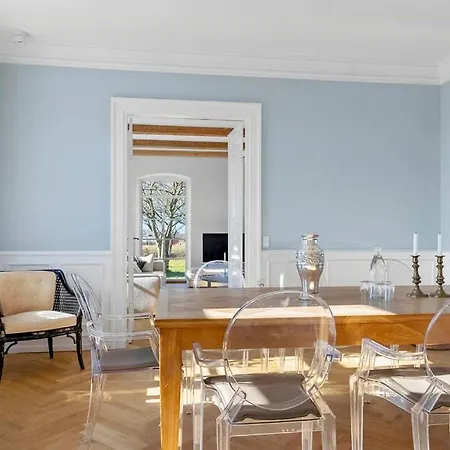 Renovated With Views Over Lillebaelt *